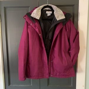 GORGEOUS Women’s Columbia 2-in-1 Jacket
